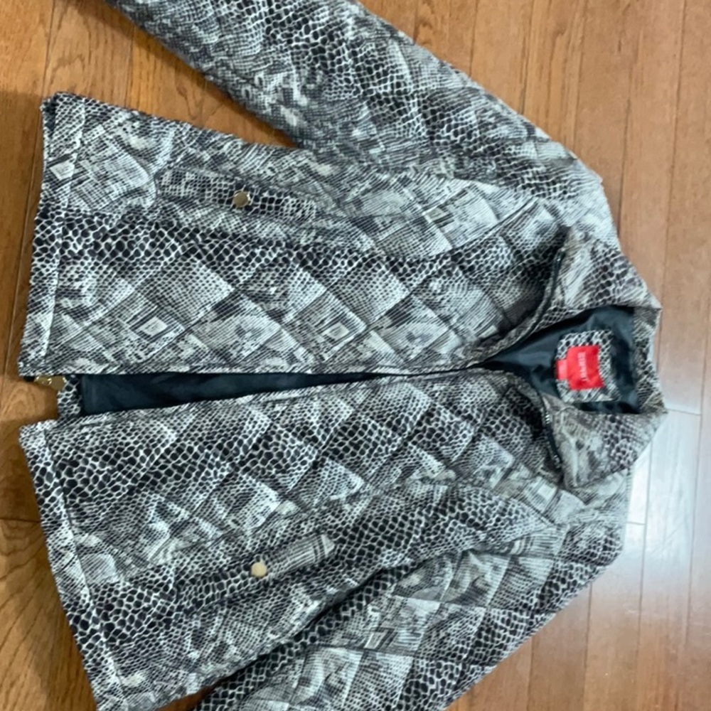 Esprit 3/4 animal print jacket sz M